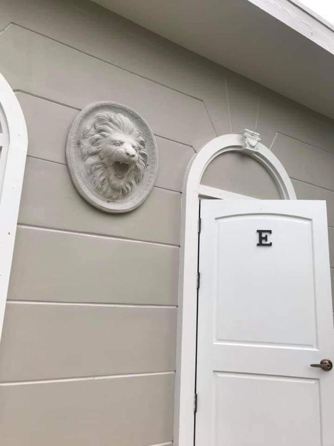 Je T'Aime Cafe & Villa Синг Бури Екстериор снимка