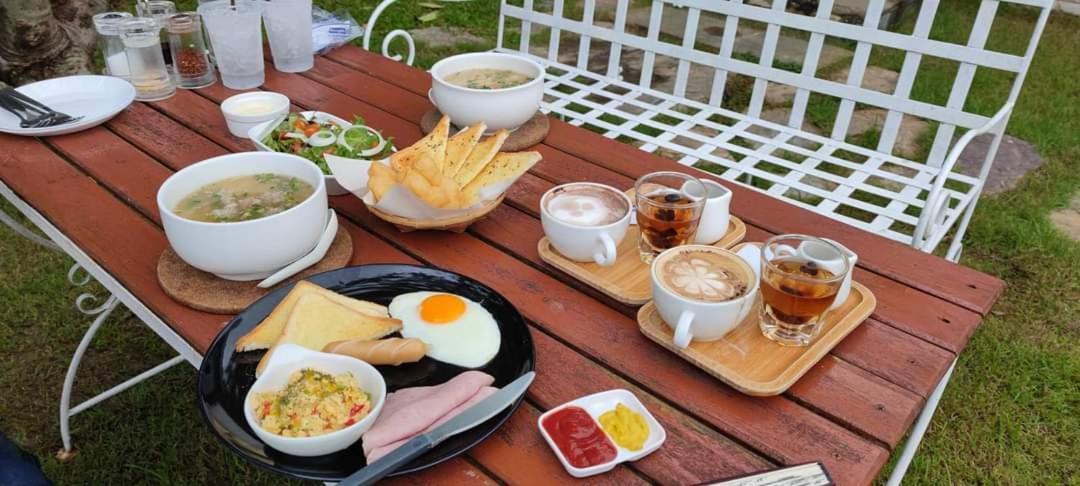 Je T'Aime Cafe & Villa Синг Бури Екстериор снимка